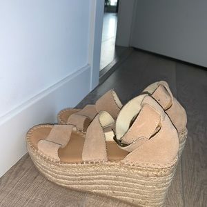 Nude wedges shoes
